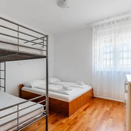 Village Apartmán *