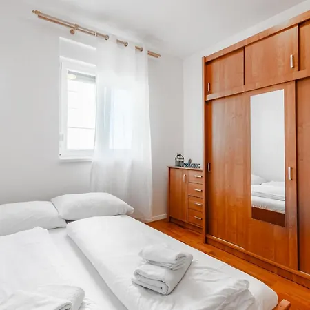 Apartamento Village Nin