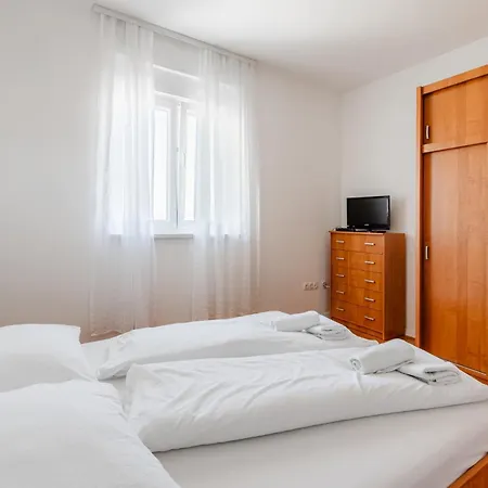 Apartamento Village Nin