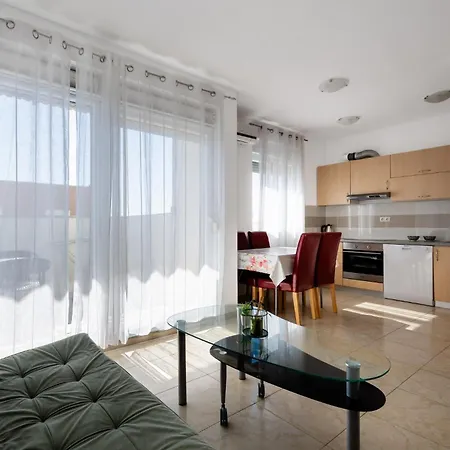 Apartment Village Nin Apartment