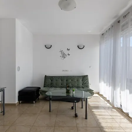 Apartment Village Nin *