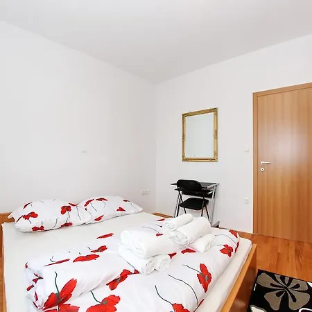 Apartment Apartment Village Nin *