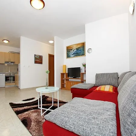 Apartment Apartment Village Nin