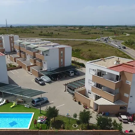 Apartment Village Nin * Nin